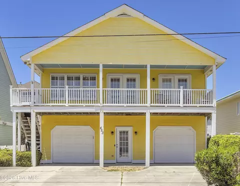 453 Fort Fisher Blvd N, Kure Beach, NC 28449
