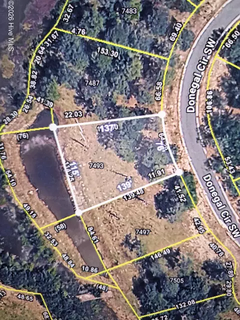 7493 Donegal Cir SW, Sunset Beach, NC 28468