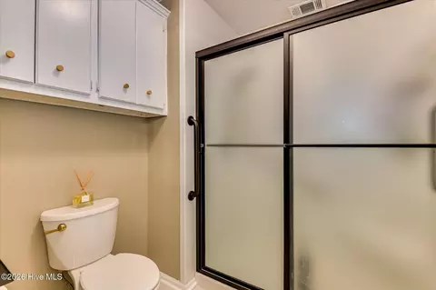 Bath - 3004 Rice St, Augusta, GA 30909 photo 3 of 4