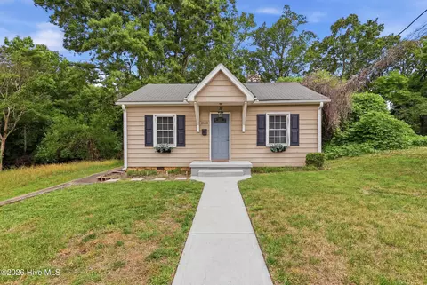 1603 Roseland St, Greensboro, NC 27408