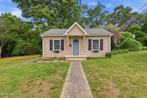 1603 Roseland St, Greensboro, NC 27408
