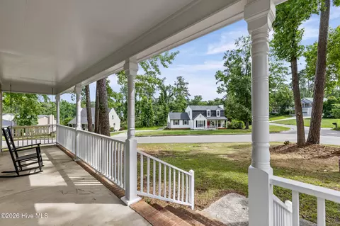 Exterior - 3763 Winchester Trl, Martinez, GA 30907 photo 5 of 10