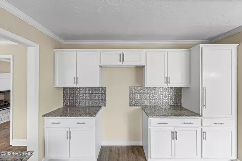 Kitchen - 3763 Winchester Trl, Martinez, GA 30907 photo 5 of 5