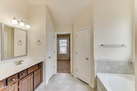 Entry Way - 308 Stablebridge Dr, Augusta, GA 30909 photo 7 of 9