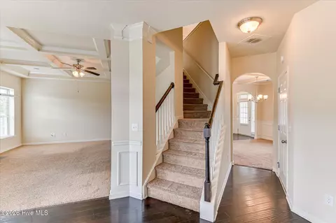 Entry Way - 308 Stablebridge Dr, Augusta, GA 30909 photo 5 of 9