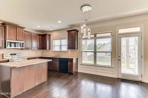 Kitchen - 308 Stablebridge Dr, Augusta, GA 30909 photo 3 of 3