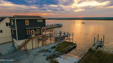 1520 Carolina Blvd, Topsail Beach, NC 28445