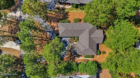 View/Area - 7 Riviera Dr, Pinehurst, NC 28374 photo 2 of 4