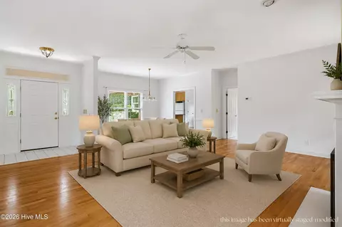 Living - 7 Riviera Dr, Pinehurst, NC 28374 photo 2 of 6