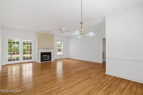 Living - 7 Riviera Dr, Pinehurst, NC 28374 photo 6 of 6