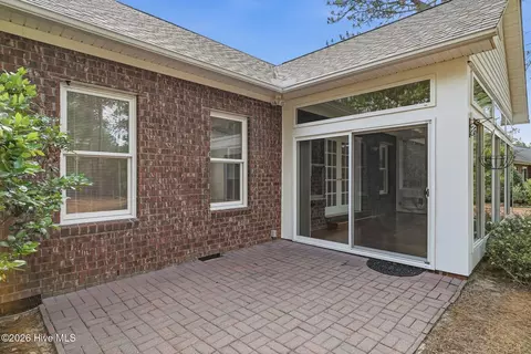 Exterior - 7 Riviera Dr, Pinehurst, NC 28374 photo 6 of 11