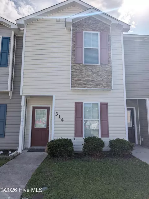 314 Glenhaven Ln, Jacksonville, NC 28546