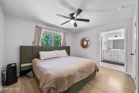Bedroom - 303 Long Leaf Dr, Hampstead, NC 28443 photo 1 of 7