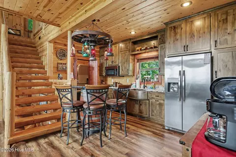 Kitchen - 195 Grant Dr, Murphy, NC 28906 photo 2 of 3