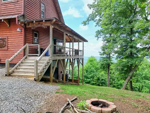 Exterior - 195 Grant Dr, Murphy, NC 28906 photo 18 of 25