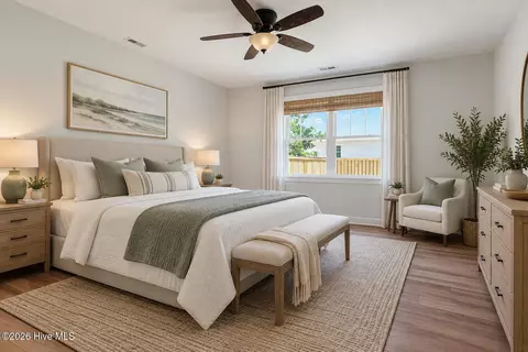Bedroom - 23 Stonegate Cir, Hampstead, NC 28443 photo 2 of 5