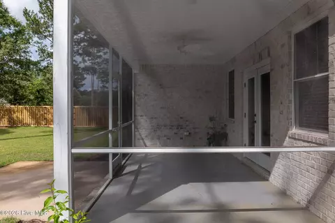 Exterior - 23 Stonegate Cir, Hampstead, NC 28443 photo 8 of 21