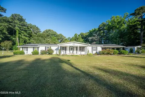 210 Hines Ave, Elizabeth City, NC 27909