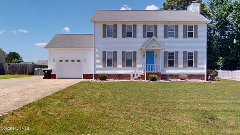 107 Cambridge Dr, Goldsboro, NC 27530