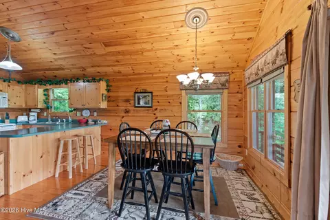 Dining - 383 Hy Cobb Dr, Murphy, NC 28906 photo 2 of 3