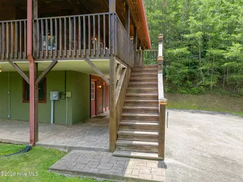 Exterior - 383 Hy Cobb Dr, Murphy, NC 28906 photo 4 of 20