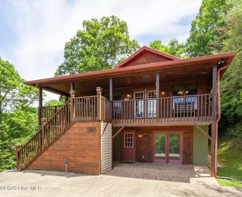Exterior - 383 Hy Cobb Dr, Murphy, NC 28906 photo 20 of 20