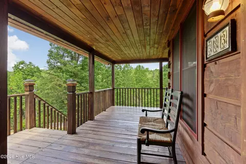 Exterior - 383 Hy Cobb Dr, Murphy, NC 28906 photo 5 of 20