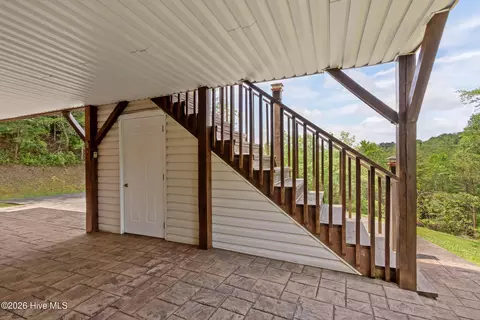Exterior - 383 Hy Cobb Dr, Murphy, NC 28906 photo 13 of 20
