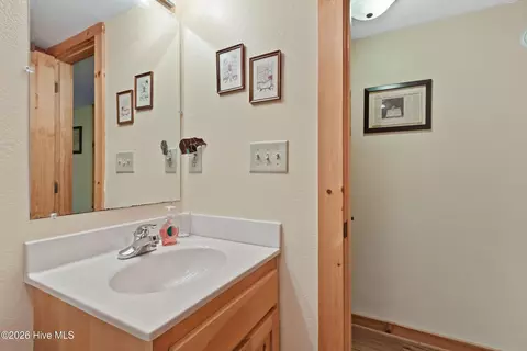 Bath - 383 Hy Cobb Dr, Murphy, NC 28906 photo 7 of 7