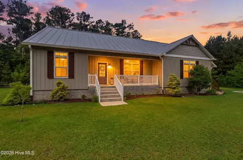 126 Charlie Rd, Minnesott Beach, NC 28510