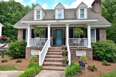 3924 Crosswinds Dr, Rocky Mount, NC 27803