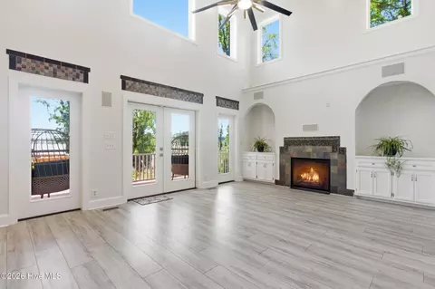 Living - 516 Long Point Rd, Chocowinity, NC 27817 photo 1 of 4