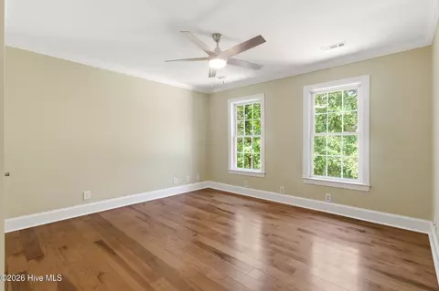Bedroom - 516 Long Point Rd, Chocowinity, NC 27817 photo 4 of 7