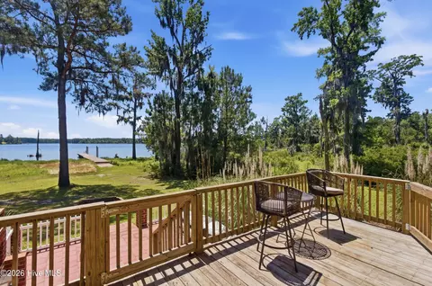Exterior - 516 Long Point Rd, Chocowinity, NC 27817 photo 3 of 3