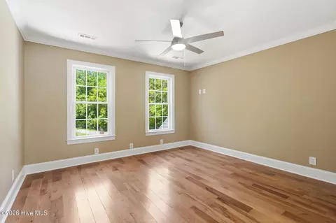 Bedroom - 516 Long Point Rd, Chocowinity, NC 27817 photo 6 of 7