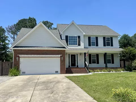 127 Louie Ln, Jacksonville, NC 28540