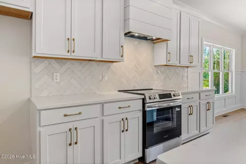 Kitchen - 8651 Savage Rd, Spring Hope, NC 27882 photo 3 of 8