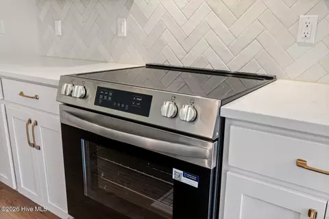 Kitchen - 8651 Savage Rd, Spring Hope, NC 27882 photo 6 of 8