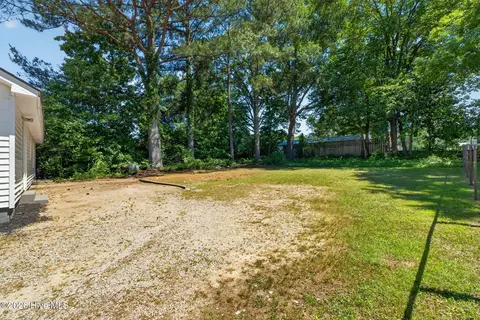5887 Main St, Bailey, NC 27807 photo 25