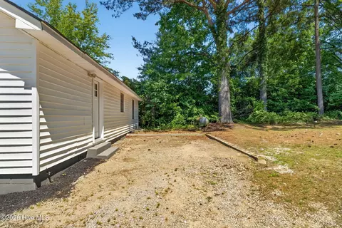 5887 Main St, Bailey, NC 27807 photo 24