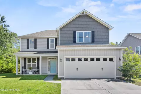 104 Bungalow Rd, Holly Ridge, NC 28445