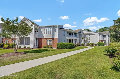 4103 Breezewood Dr #101, Wilmington, NC 28412