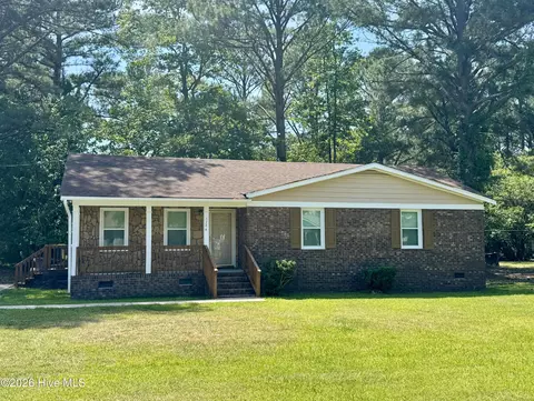 1724 Augustus Dr, Rocky Mount, NC 27801