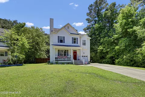 130 Tanbark Dr, Jacksonville, NC 28546