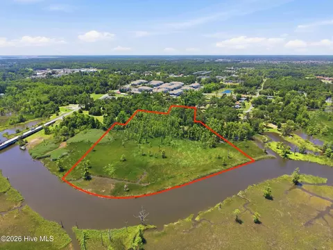 152 Forest Hills Dr, Leland, NC 28451