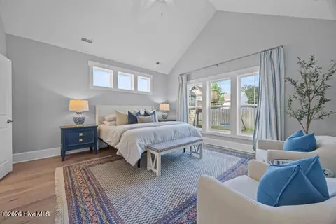 Bedroom - 170 Jackline Dr, Hampstead, NC 28443 photo 6 of 8