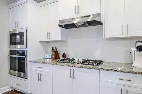 Kitchen - 608 Bunchgrass St, Evans, GA 30809 photo 4 of 6
