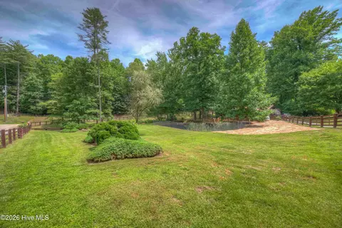 Exterior - 815 Rockridge Rd, Murphy, NC 28906 photo 5 of 15