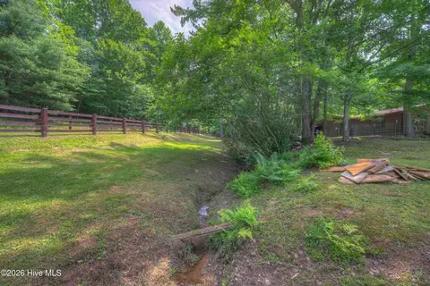 Exterior - 815 Rockridge Rd, Murphy, NC 28906 photo 8 of 15