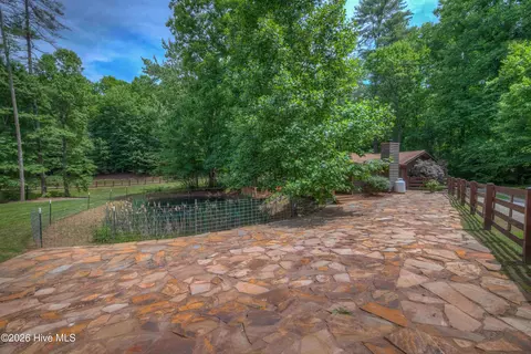 Exterior - 815 Rockridge Rd, Murphy, NC 28906 photo 4 of 15